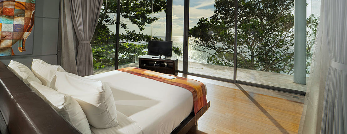 Villa Amanzi Kamala - Bedroom with exquisite view